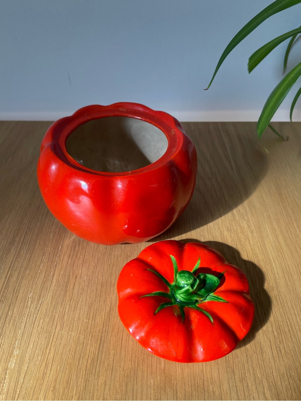 Vintage Maruhon Tomato Lidded Sugar Bowl Condiment Jar 1940s Japan